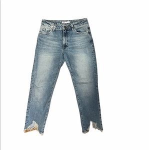 ZARA STRAIGHT LEG ANKLE LENGTH JEANS